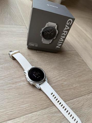 Garmin Fenix 5s beschikbaar voor biedingen