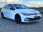 Volkswagen Golf 8 1.5 eTSI R-Line|Led|Blackstyle|Camera, Auto's, Stof, 4 cilinders, 150 pk, Wit