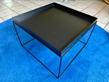 Hay Tray salontafel zwart 60x60cm beschikbaar voor biedingen