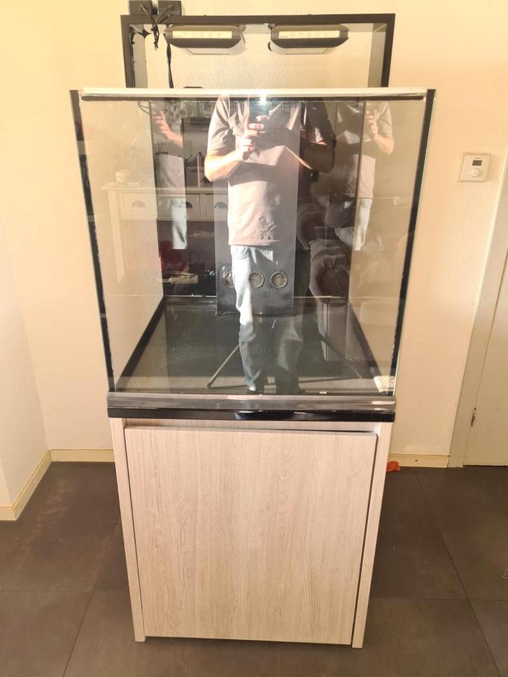 Eheim cube zeeaquarium, Dieren en Toebehoren, Vissen | Aquaria en Toebehoren, Gebruikt, Leeg aquarium, Ophalen