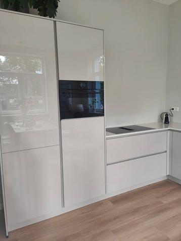 Te koop: deurtjes keuken beschikbaar voor biedingen