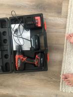 Maktec accuschroef-boormachine, Doe-het-zelf en Verbouw, Gereedschap | Boormachines, Ophalen of Verzenden, Zo goed als nieuw, 600 watt of meer