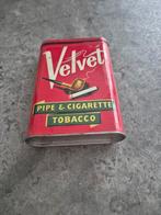 Vintage Velvet Tabaksblikje WOII, Ophalen of Verzenden