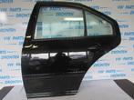 Portier 4Deurs links-achter van een Volkswagen Bora (L041)