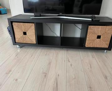 4 vaks Kallax open kast vakkenkast 4x1 zwart Ikea beschikbaar voor biedingen