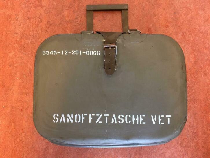 veterinaire koffer dokterstas dierenartskoffer Duits leger, Diversen, Braces, Gebruikt, Ophalen of Verzenden