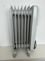 DeLonghi kleine electrische radiator/kachel oliegevuld, Doe-het-zelf en Verbouw, Verwarming en Radiatoren, 800 watt of meer, Minder dan 60 cm