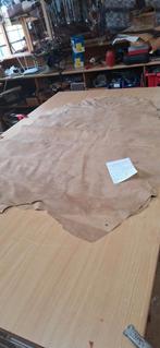 Pigskin prent, met een zeer fijn goud stipje., Bruin, Leer of Kunstleer, Nieuw, Ophalen of Verzenden