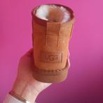 Uug ultra mini maat 39, Kleding | Dames, Schoenen, UGG, Ophalen of Verzenden, Zo goed als nieuw, Bruin