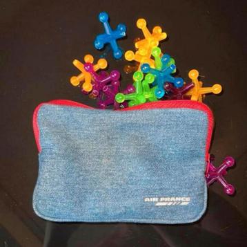 Vintage Air France etui met kleurrijke jacks beschikbaar voor biedingen