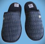 Pantoffels~Heren of dames~Nieuw~Sport~mt 43/44, Sport, Blauw, Ophalen of Verzenden, Zo goed als nieuw