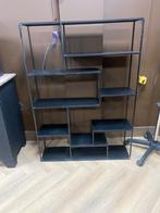 Zwart metalen wandrek, Huis en Inrichting, Met plank(en), 100 tot 150 cm, Zo goed als nieuw, Metaal