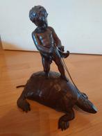 Antiek bronsbeeldje Jongen op schildpad, Antiek en Kunst, Antiek | Koper en Brons, Ophalen of Verzenden, Brons