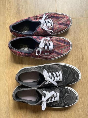 Vans 2x maat 41 paars roze boho print & grijs motief slang  beschikbaar voor biedingen