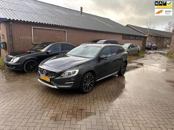 Volvo V60 Cross Country 2.0 D4 Summum MOTOR TIKT.Clima.Navi. beschikbaar voor biedingen