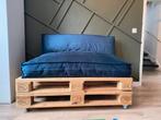 Leuke palletbank met blauwe kussens, Ophalen, Tweepersoons, 75 tot 100 cm, Zo goed als nieuw