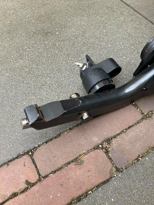 Thule fietsendrager, click systeem, Auto diversen, Fietsendragers, Zo goed als nieuw, Ophalen of Verzenden