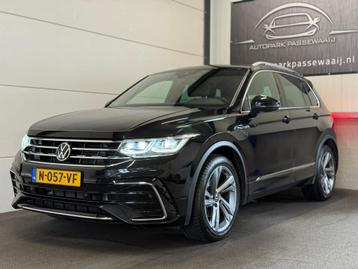 Volkswagen Tiguan 1.5 TSI R-Line BTW, NAP, ACC, Apple Carpla beschikbaar voor biedingen