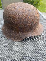 Leuke bodemvondst helm duits wo2 m42, Verzamelen, Militaria | Tweede Wereldoorlog, Ophalen of Verzenden, Landmacht, Duitsland