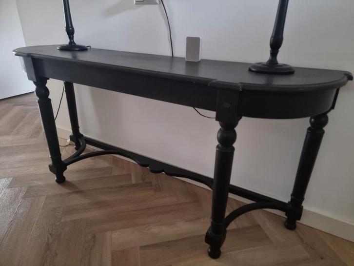 Stijlvolle zwarte tafel, Huis en Inrichting, Tafelonderdelen, Gebruikt, 100 tot 150 cm, Minder dan 50 cm, Overige vormen, Ophalen