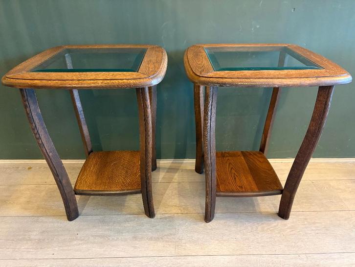 Set indentieke Antieke/Vintage Bijzettafeltjes Arts&Craft., Huis en Inrichting, Tafels | Bijzettafels, Gebruikt, Rechthoekig, 60 cm of meer