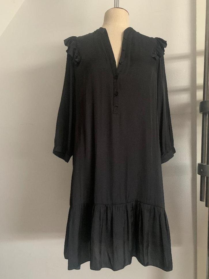 Zadig&Voltaire Jurk lange mouw zwart grijs M= 38/M - 40/L, Kleding | Dames, Jurken, Gedragen, Maat 38/40 (M), Zwart, Knielengte