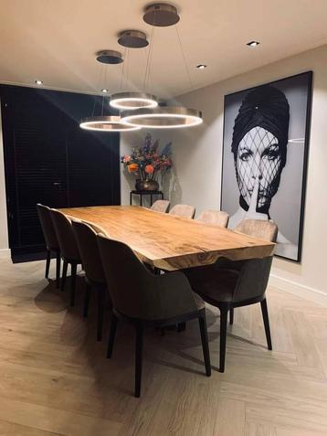 SUAR HOUT I BOOMSTAM TAFEL I OP MAAT GEMAAKT GROTE VOORRAAD  beschikbaar voor biedingen