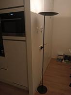 Moderne zwarte vloerlamp, Ophalen, Gebruikt, Metaal, Modern