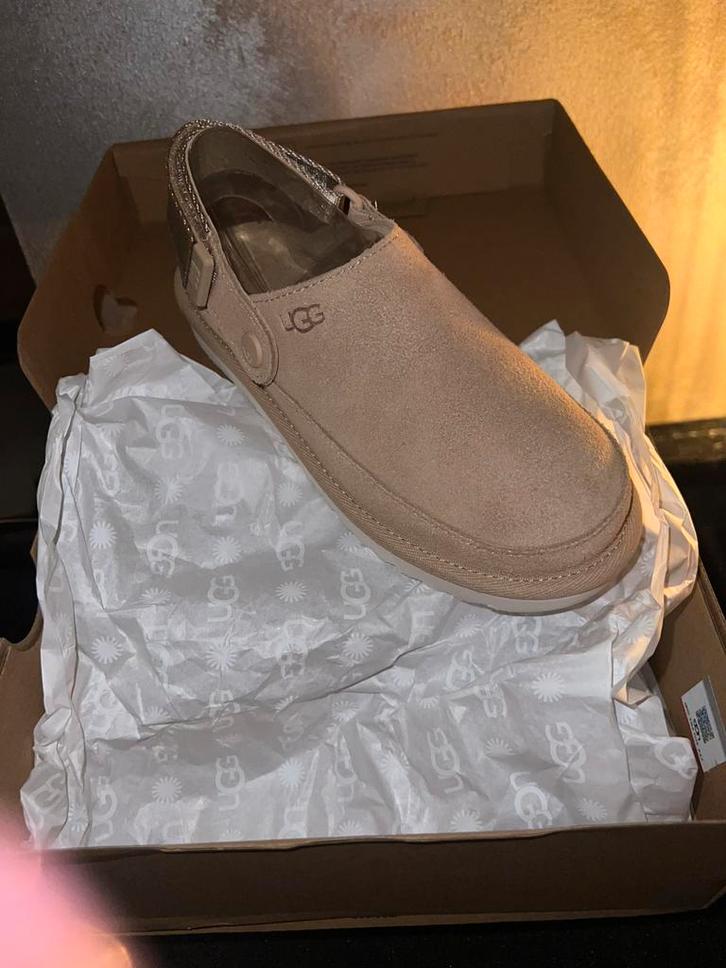 Nieuwe UGGs Clogs, nog in doos maat 31, Kinderen en Baby's, Kinderkleding | Schoenen en Sokken, Nieuw, Meisje, Ophalen of Verzenden