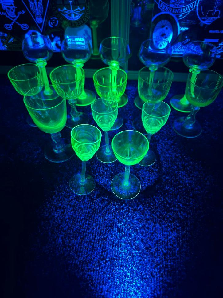 Diverse annagroen glazen, Antiek en Kunst, Antiek | Glas en Kristal, Ophalen