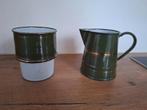 Groen emaille roomkannetje + koffiefilter gouden bies, Antiek en Kunst, Antiek | Emaille, Ophalen of Verzenden