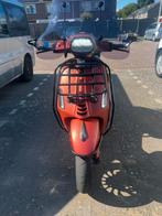 Vespa sprint 2021 costum kleur forged carbon E5, Fietsen en Brommers, Scooters | Vespa, Ophalen, Overige modellen, Maximaal 45 km/u