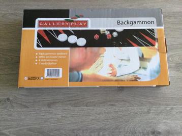 Back Gammon in koffer spel  beschikbaar voor biedingen