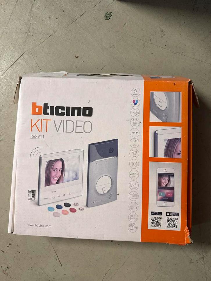 Bticino Kit Video 363911 intercom, Doe-het-zelf en Verbouw, Alarmsystemen, Zo goed als nieuw, Compleet systeem, Beweging, Draadloos