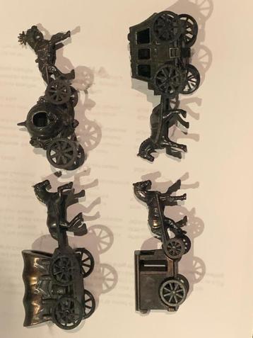 Te koop; paard pony rijtuig koets puntenslijpers kado beschikbaar voor biedingen