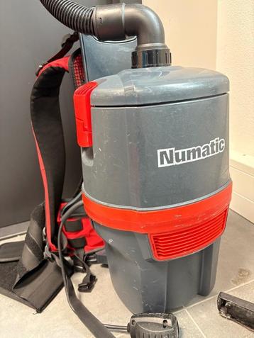 Stofzuiger  beschikbaar voor biedingen