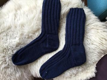 Donkerblauwe herensokken maat 46 47 beschikbaar voor biedingen