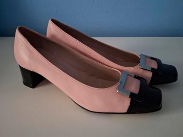 Nappalederen roze/zwarte pumps Pascucci maat 41 beschikbaar voor biedingen