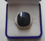 Zilveren vintage heren zegelring met onyx maat 19.7 nr.672, Sieraden, Tassen en Uiterlijk, Ringen, Gebruikt, Verzenden, 19 tot 20