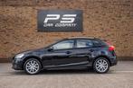 Volvo V40 Cross Country 2.0 T3 Momentum, NAP, DigiDash, 65 €/maand, Stof, Gebruikt, 4 cilinders