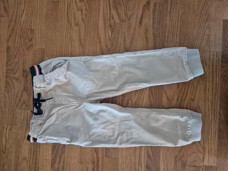 Jongenskleding o.a. vingino, koko noko, tygo & vito, Kinderen en Baby's, Kinderkleding | Maat 98, Gebruikt, Jongen, Broek, Ophalen