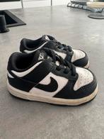 Nike dunks, Ophalen of Verzenden, Zo goed als nieuw, Jongen of Meisje, Schoenen