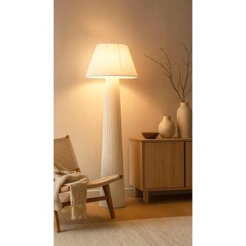 Alya Off-White Vloerlamp beschikbaar voor biedingen