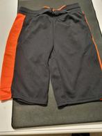 Zwarte sportshort met oranje details - Maat 146, Ophalen of Verzenden, Zo goed als nieuw, Here+there, Jongen of Meisje
