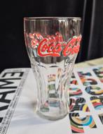 Coca-Cola light glas, origineel, rood reliëf Coca-Cola logo, Ophalen of Verzenden, Zo goed als nieuw, Frisdrankglas