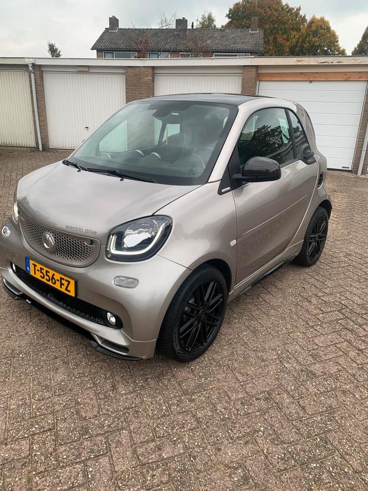 Smart ForTwo Electric 85 ps 2019 Grijs., Auto's, Smart, Particulier, ForTwo, ABS, Achteruitrijcamera, Adaptive Cruise Control