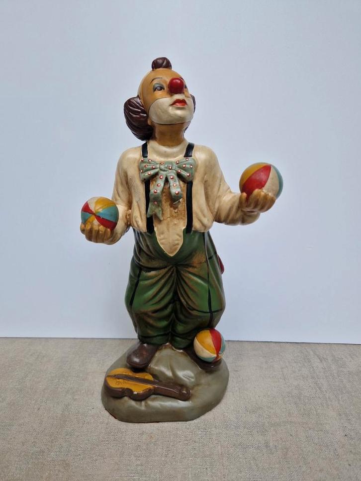 Jonglerende clown beeldje, Verzamelen, Beelden en Beeldjes, Zo goed als nieuw, Mens, Ophalen of Verzenden