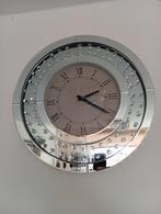 Elegante Wandklok met Spiegel en Diamanten, Ophalen, Zo goed als nieuw, Analoog, Wandklok