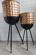 Nieuw set metalen plantenbak op poten, Ophalen, Nieuw, Rond, Metaal