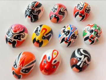 Chinese maskertjes | 10 stuks | keramiek beschikbaar voor biedingen